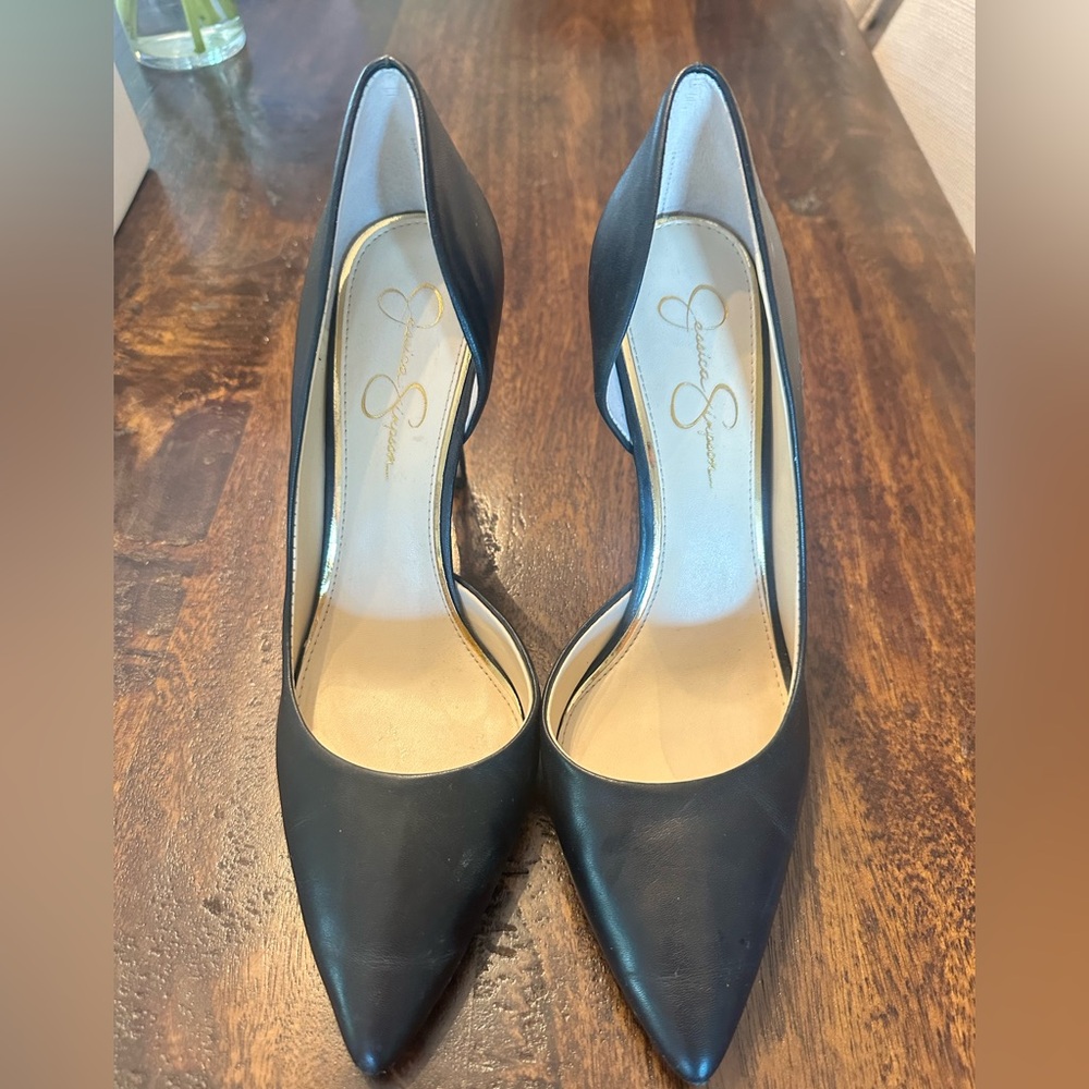 Jessica Simpson Black Heels Classic Elegance